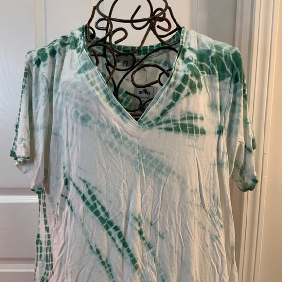 BUC-EE’S TIE DYE GREEN TOP PLUS SIZE 3X NWT - Picture 3 of 7